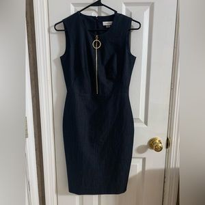 Calvin Klein Navy Blue Black Gold Zipper Accent Sleeveless Dress. Size 2P